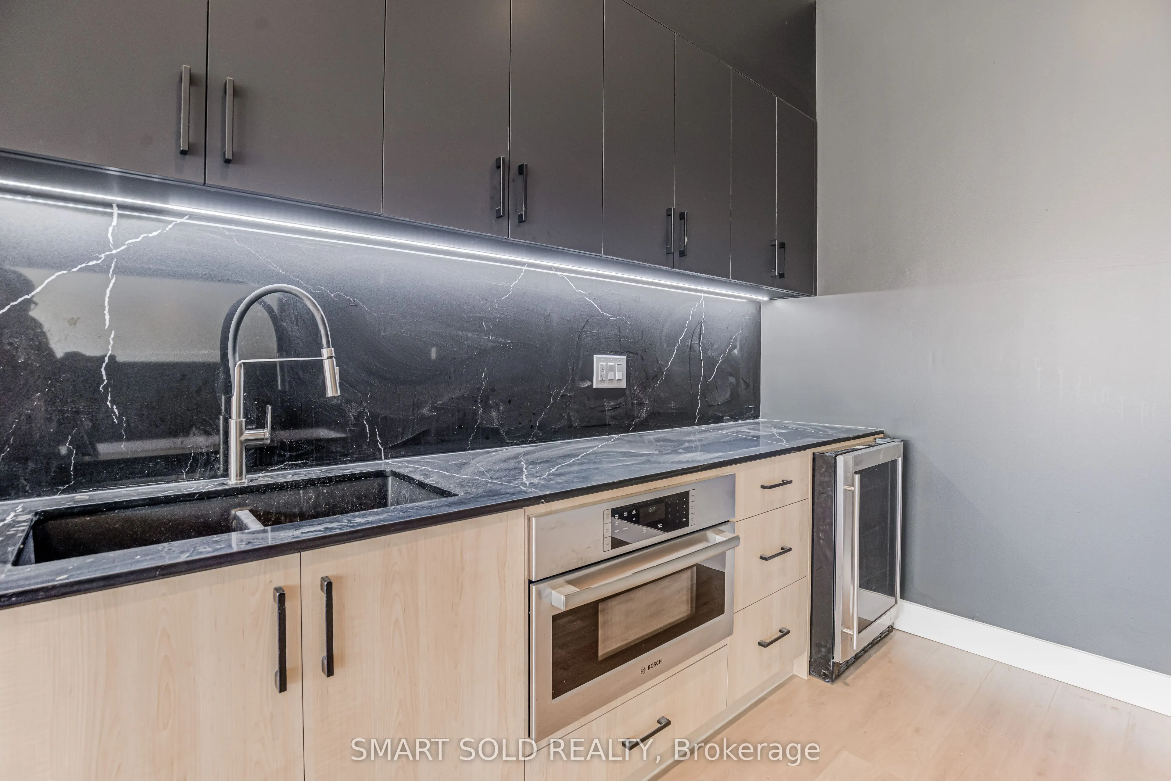 155 West Beaver Creek Road, #3,4