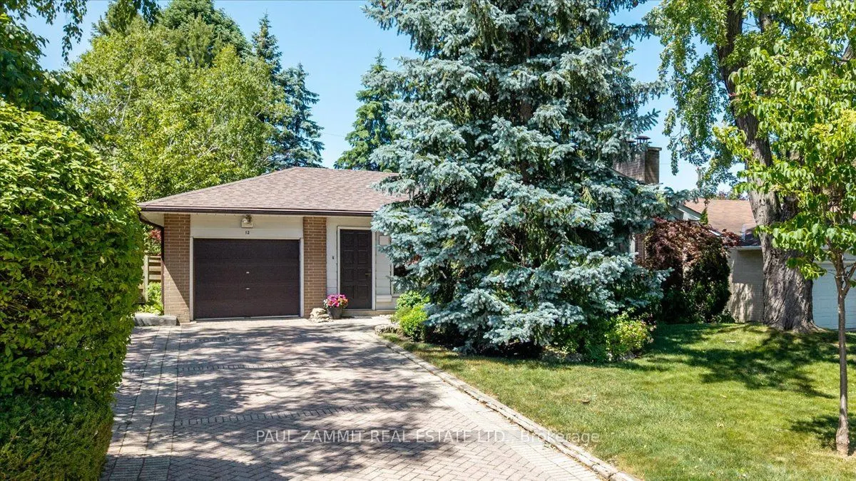 12 Brightbay Crescent