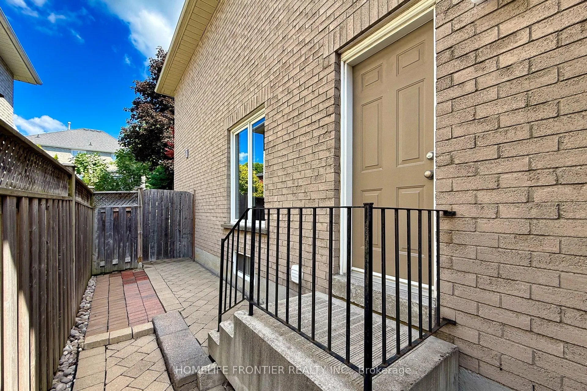 121 Carrington Drive
