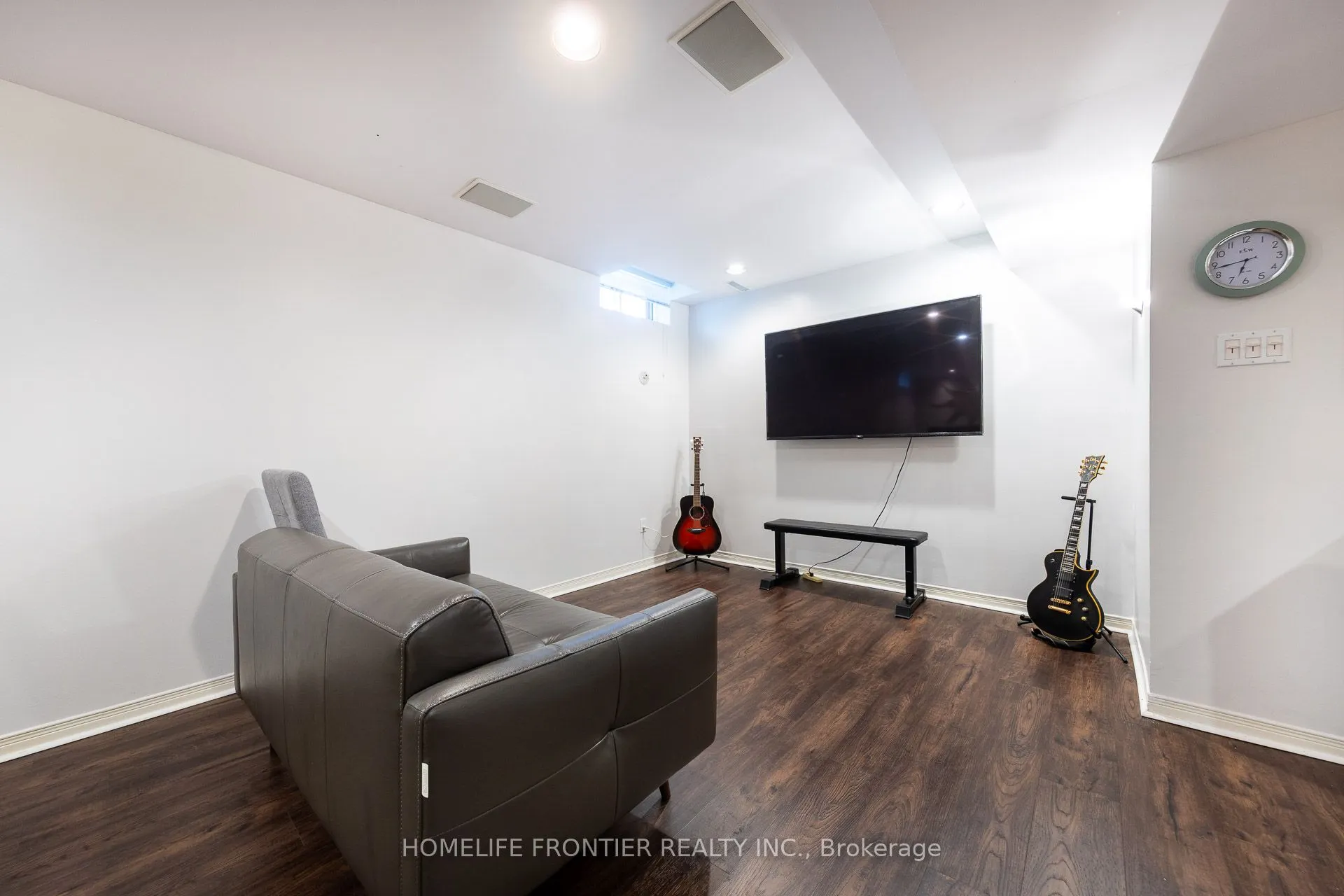 121 Carrington Drive