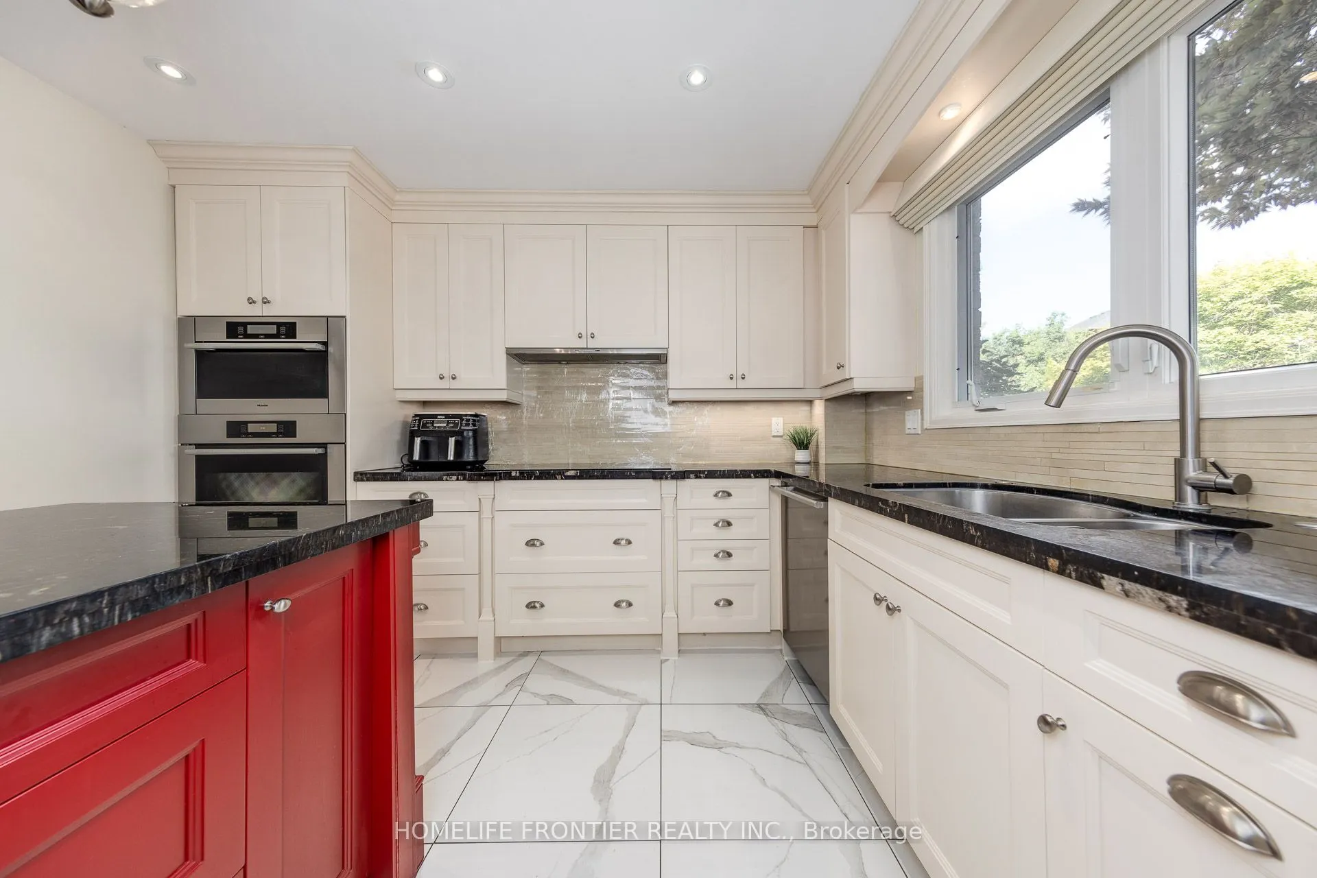 121 Carrington Drive