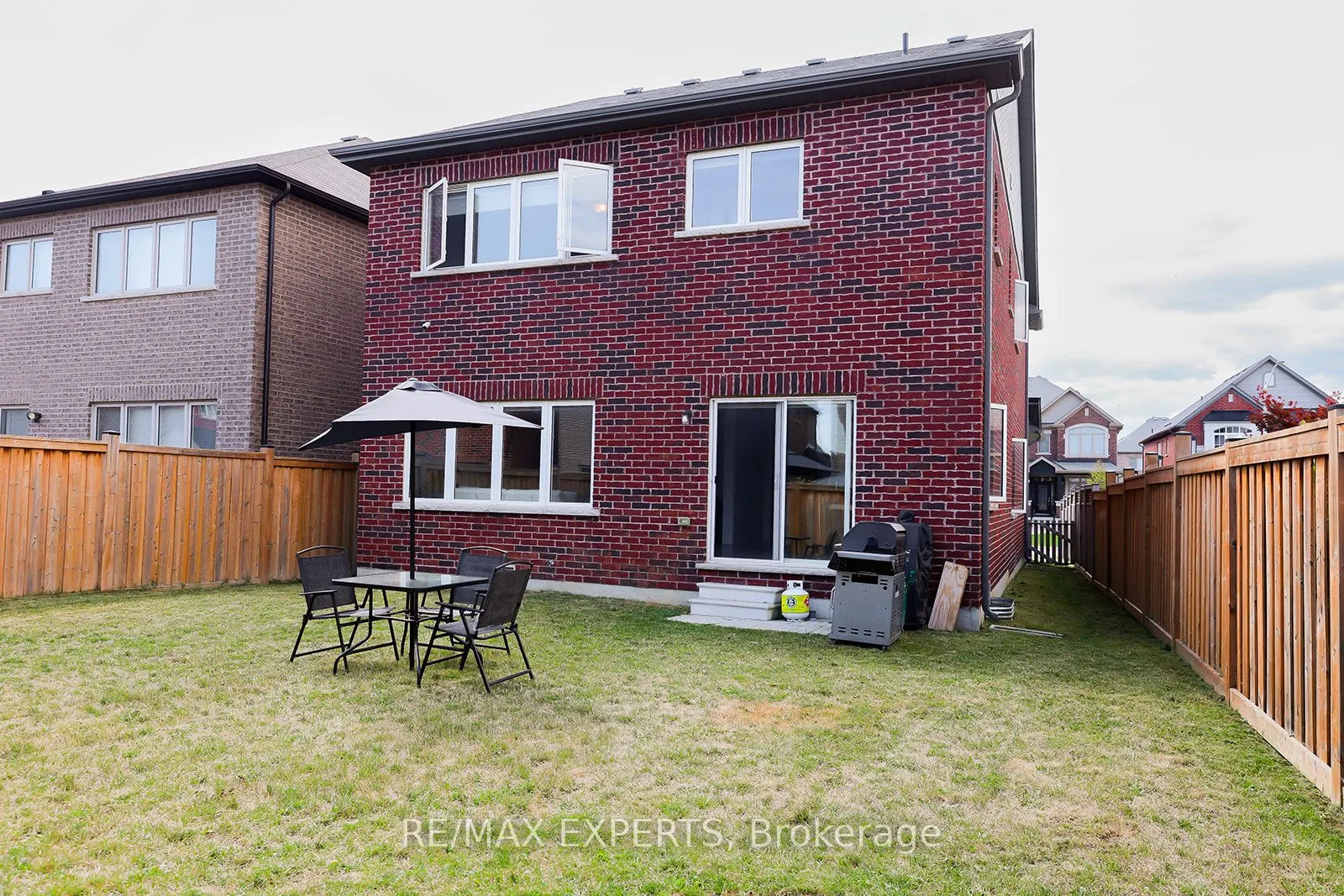 1426 Farrow Crescent