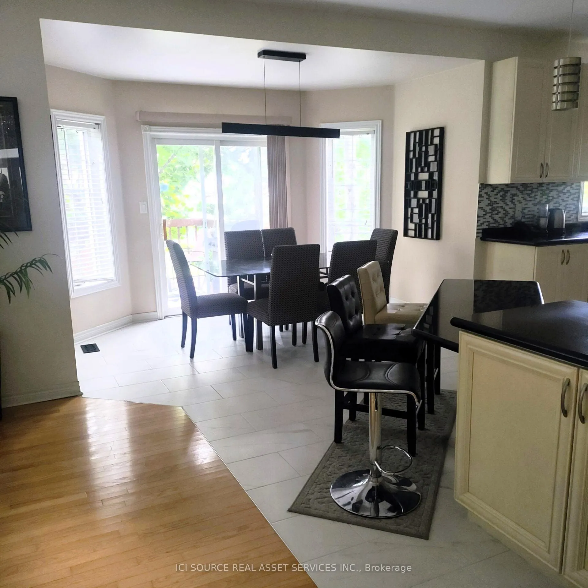48 Brimwood Crescent