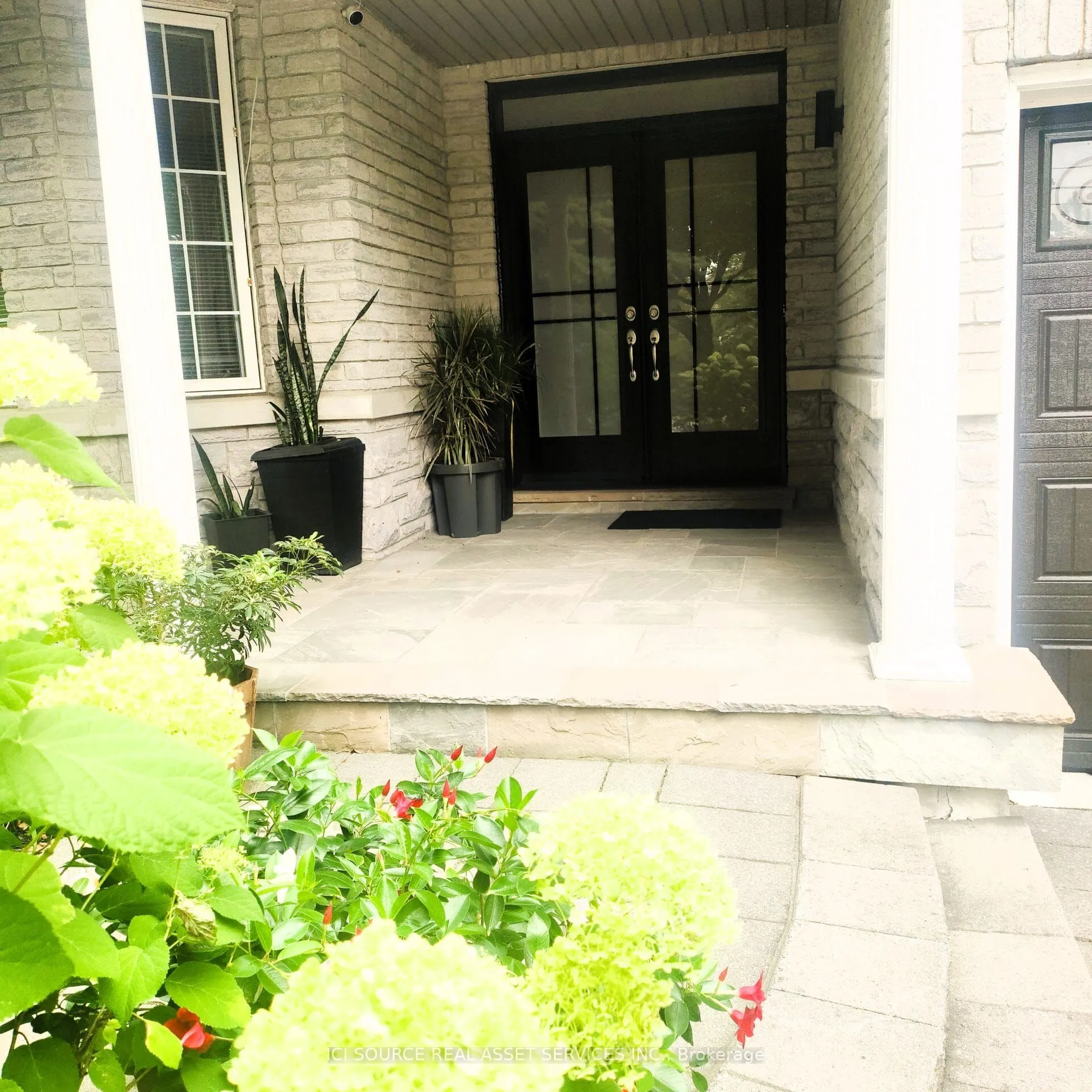 48 Brimwood Crescent