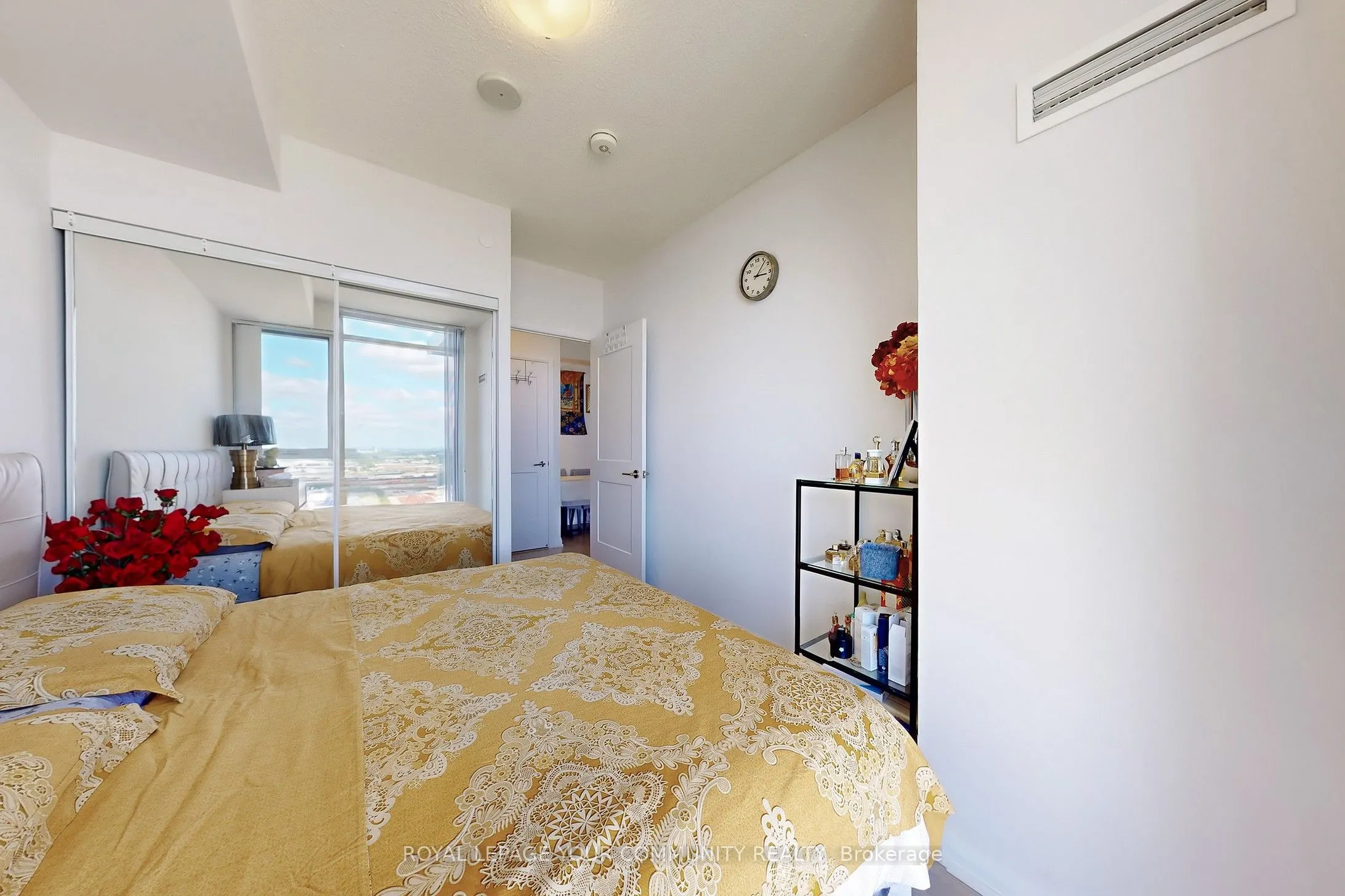 7895 Jane Street, #2918