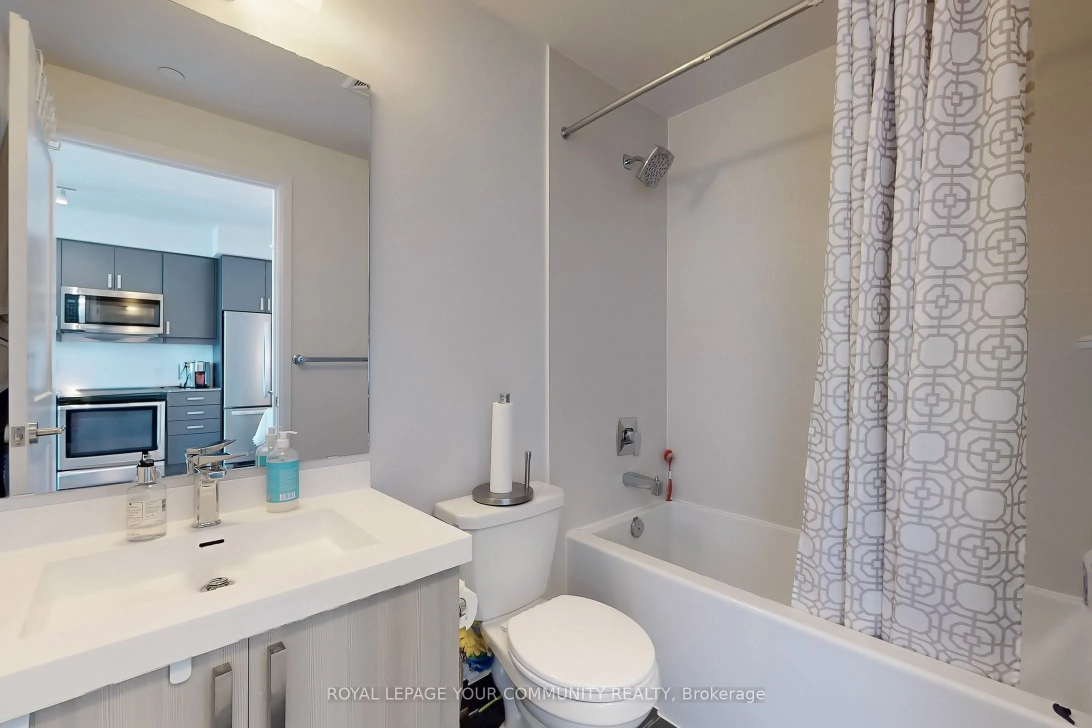 7895 Jane Street, #2918