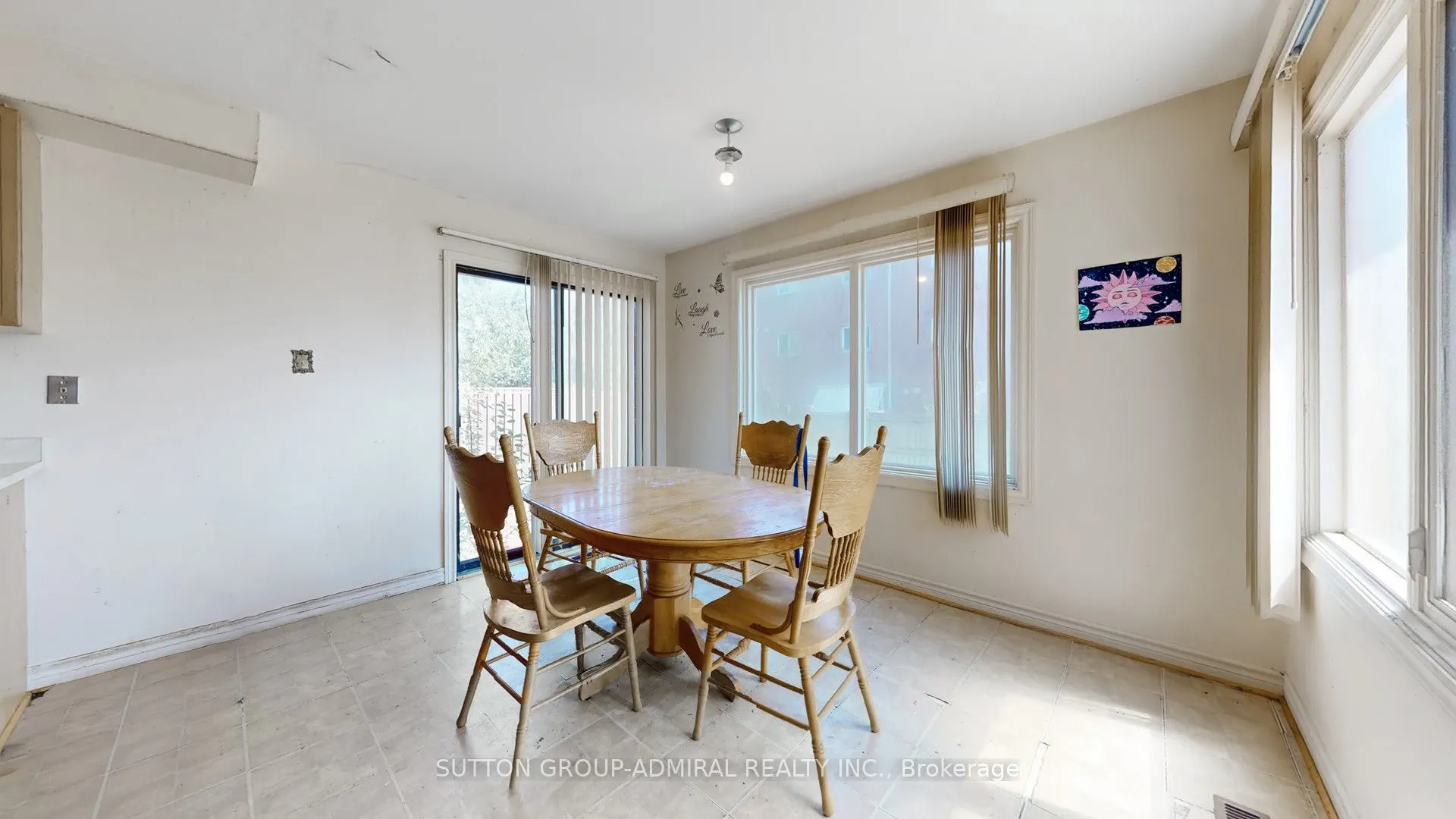 71 Featherstone Avenue