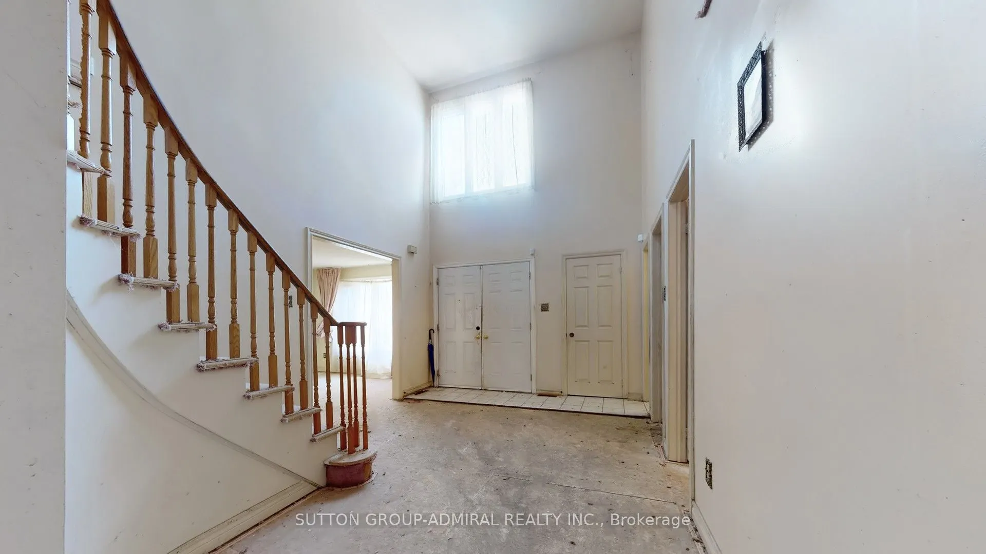 71 Featherstone Avenue