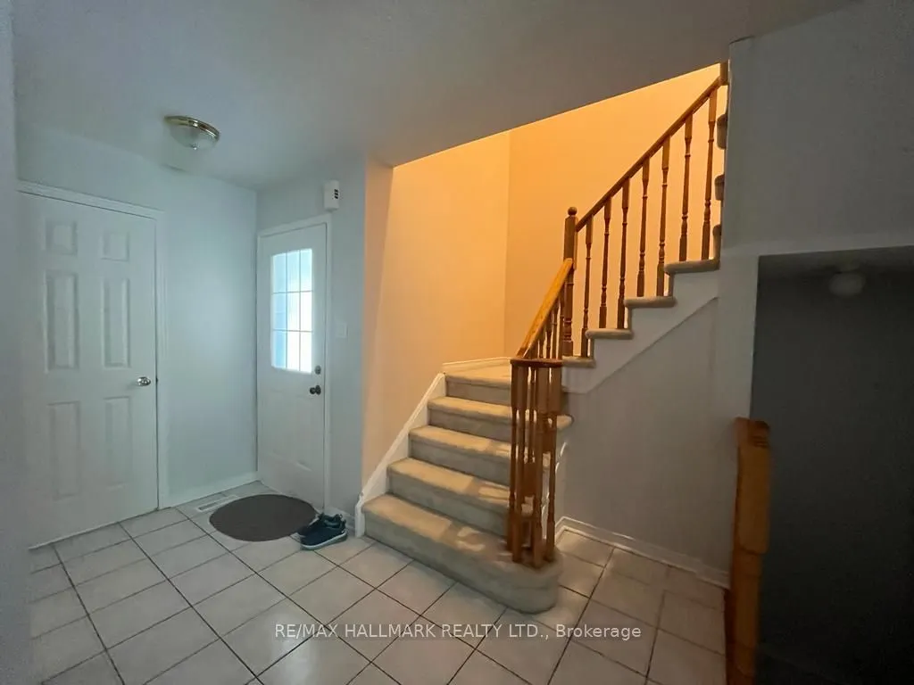 10 Ferris Street