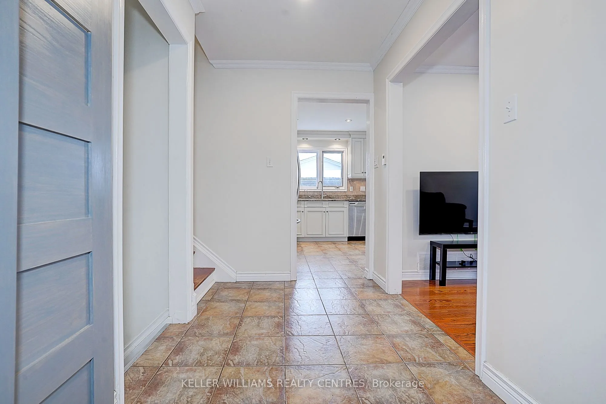 17 Sir Kay Drive