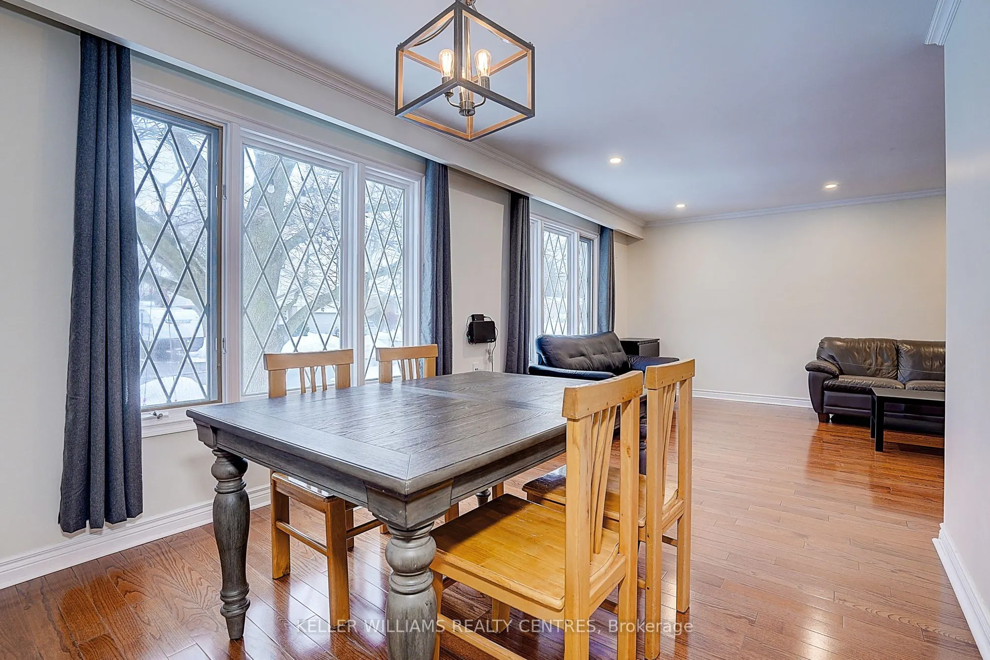 17 Sir Kay Drive