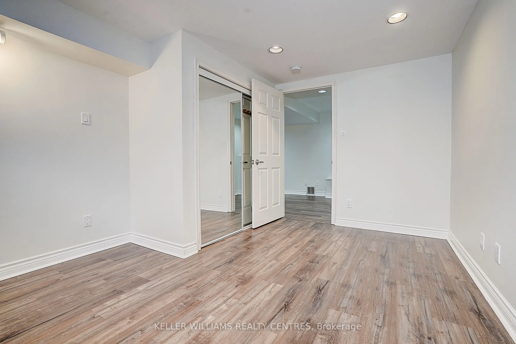 17 Sir Kay Drive