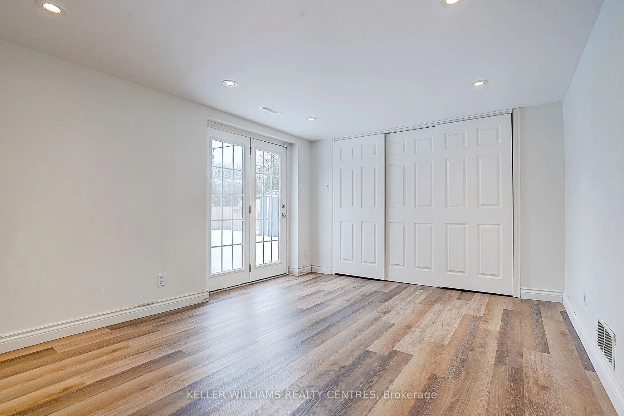17 Sir Kay Drive