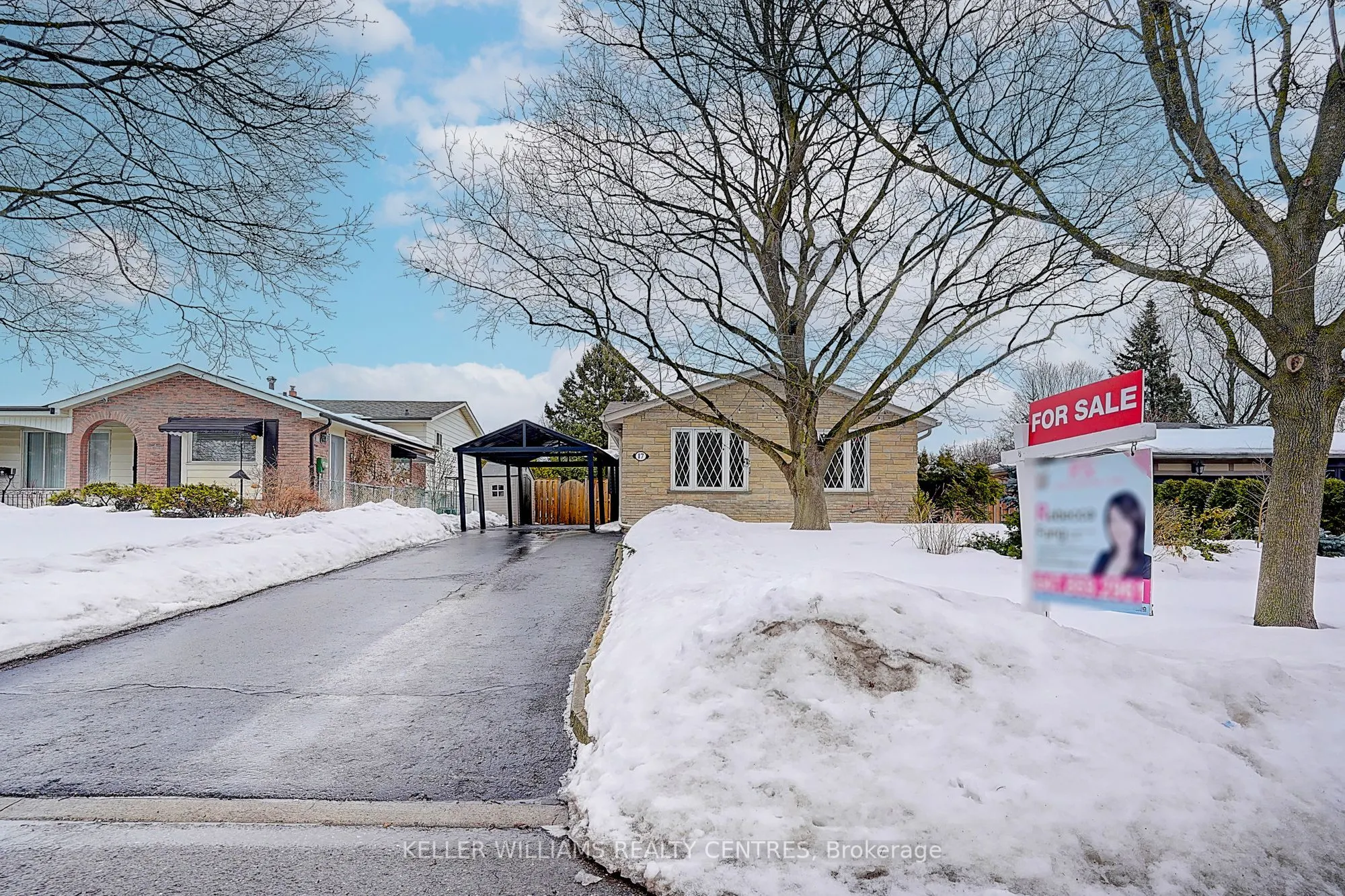 17 Sir Kay Drive