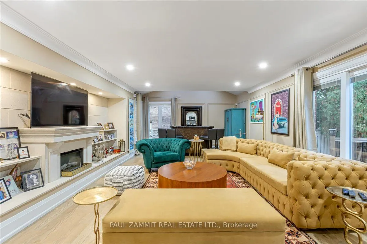 20 Ladyslipper Court