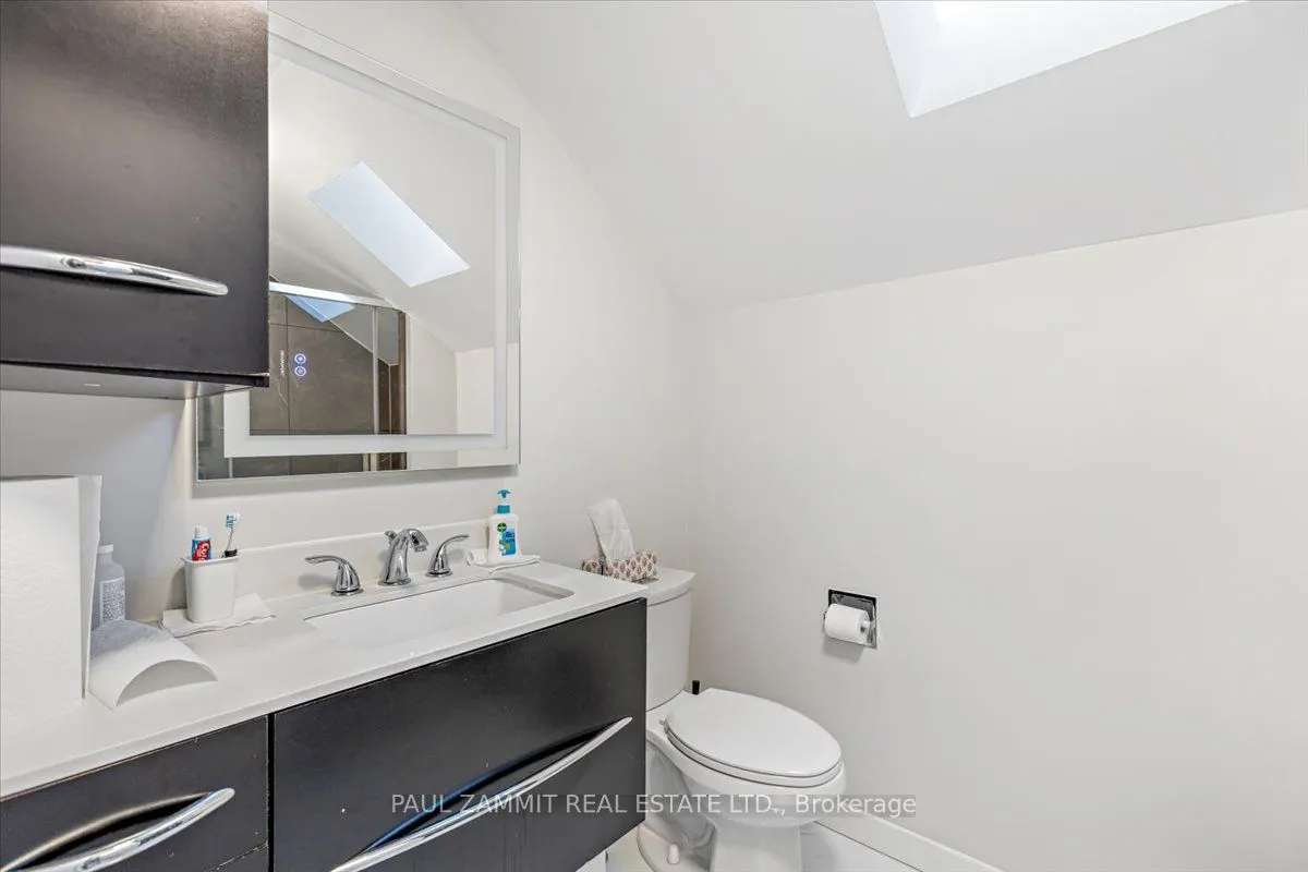 20 Ladyslipper Court