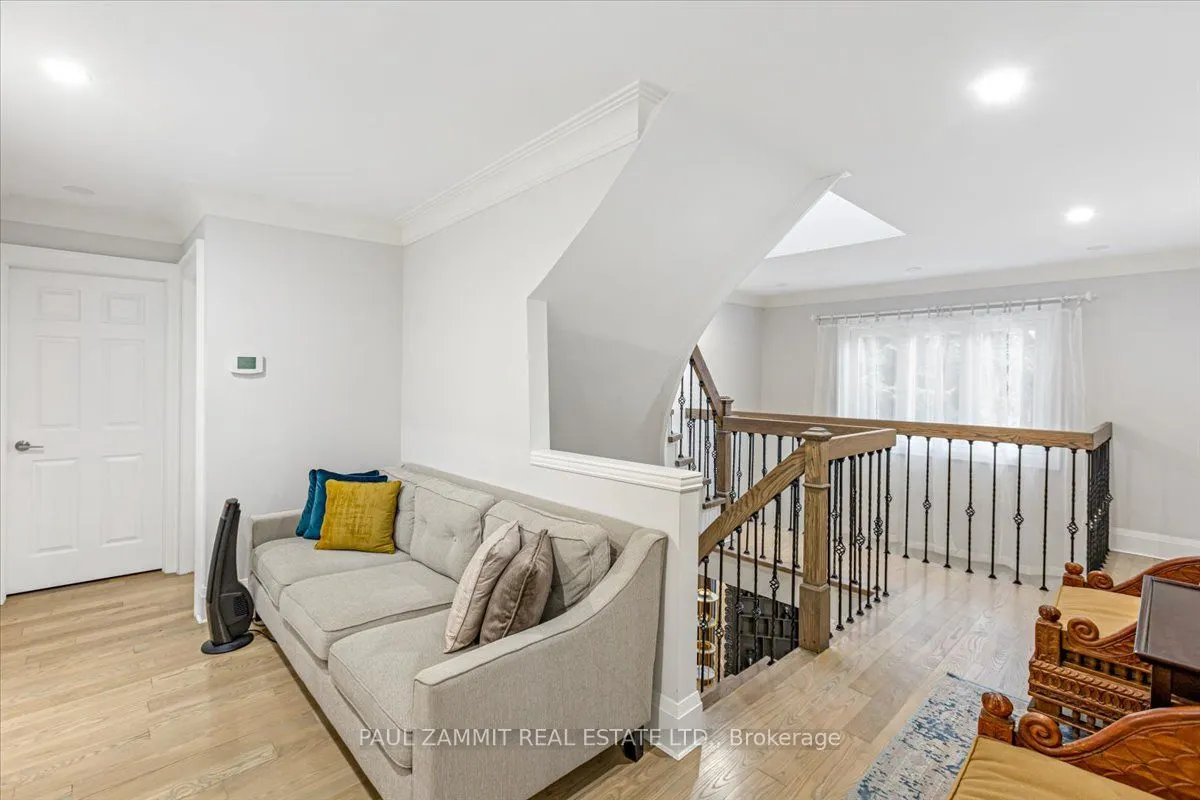 20 Ladyslipper Court