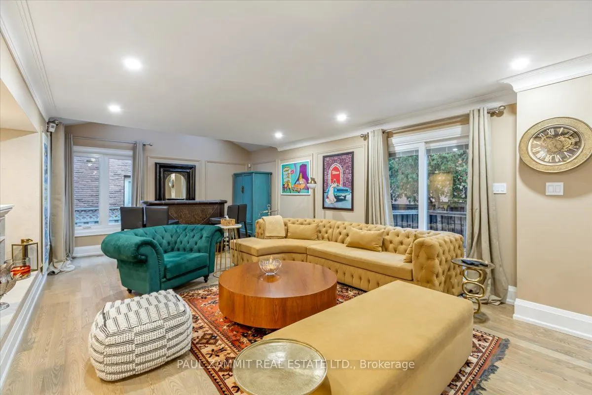 20 Ladyslipper Court