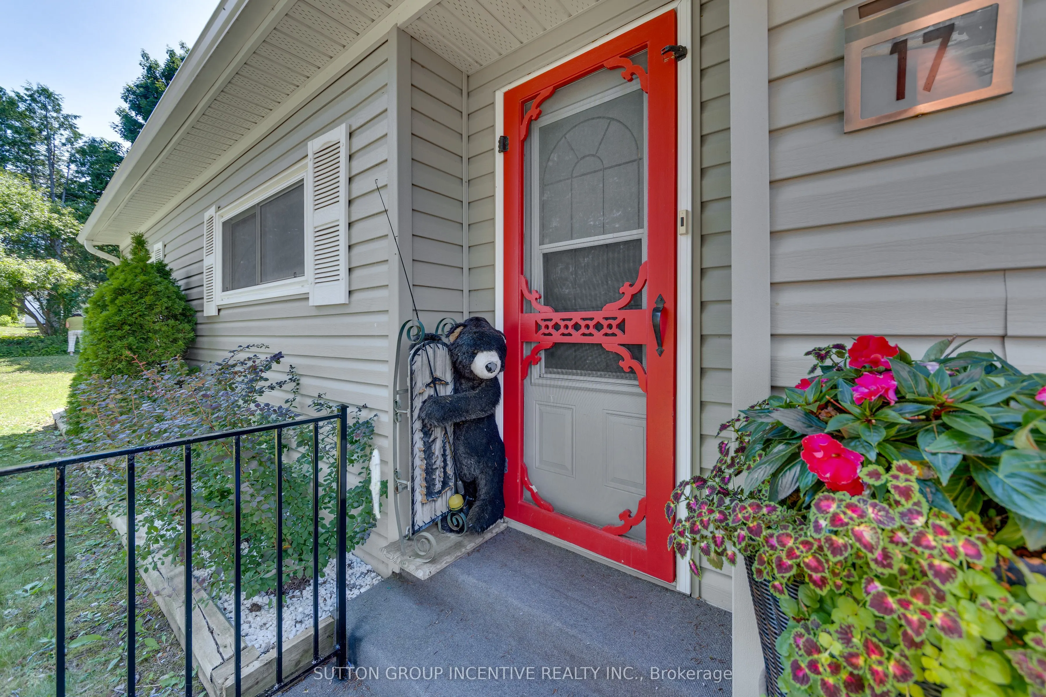 17 Weeping Willow Drive
