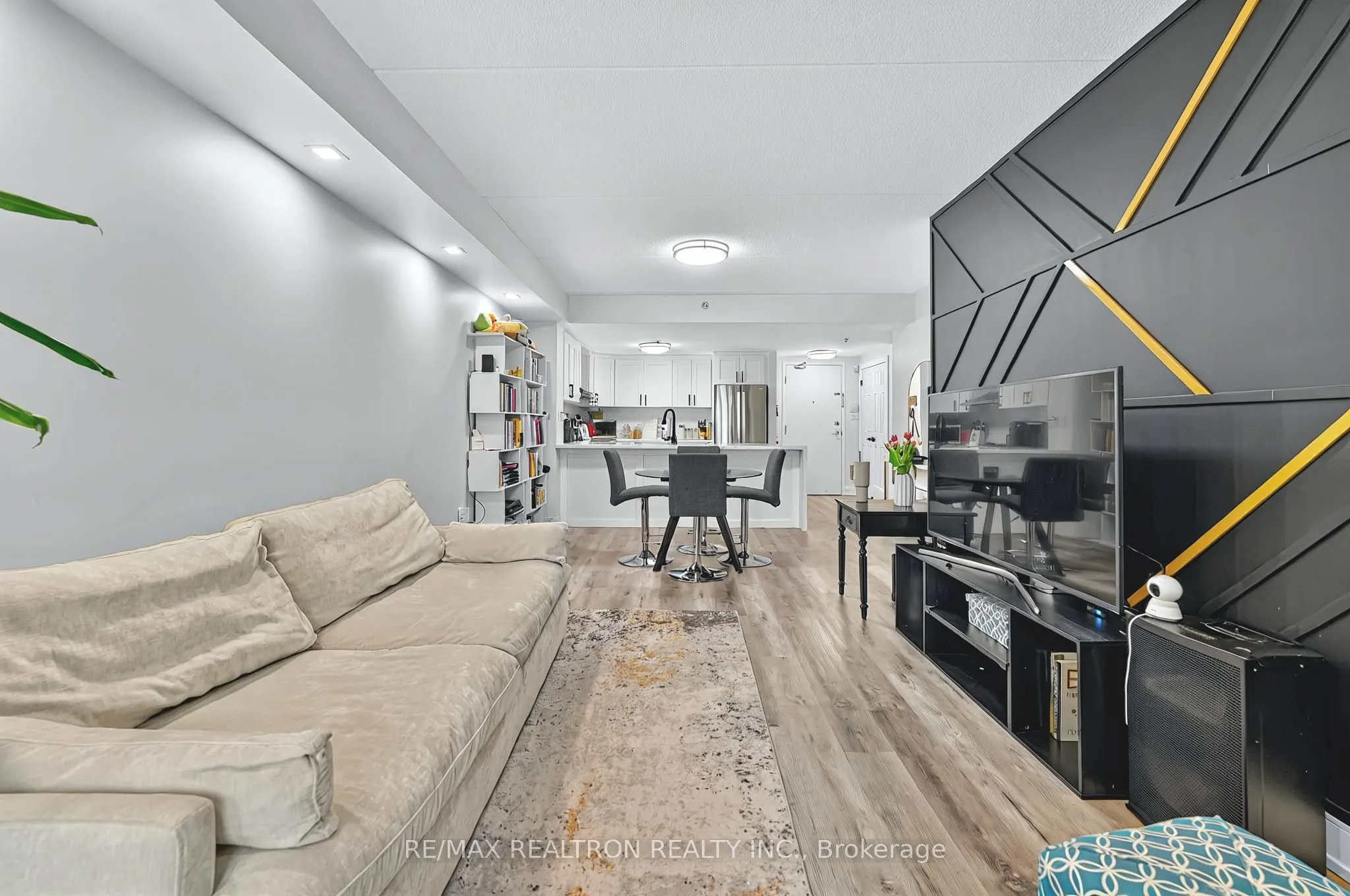 7428 Markham Road, #110
