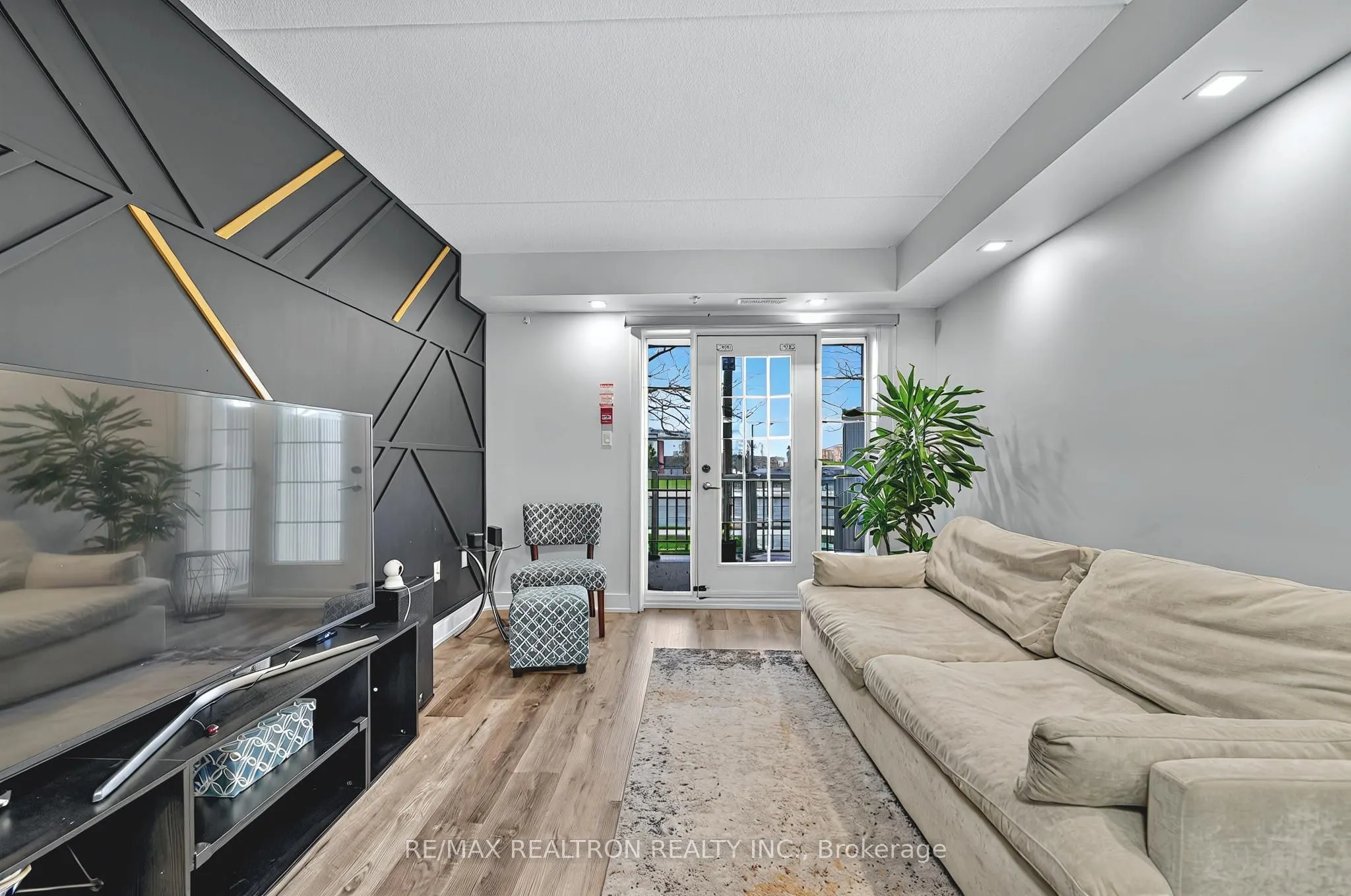 7428 Markham Road, #110