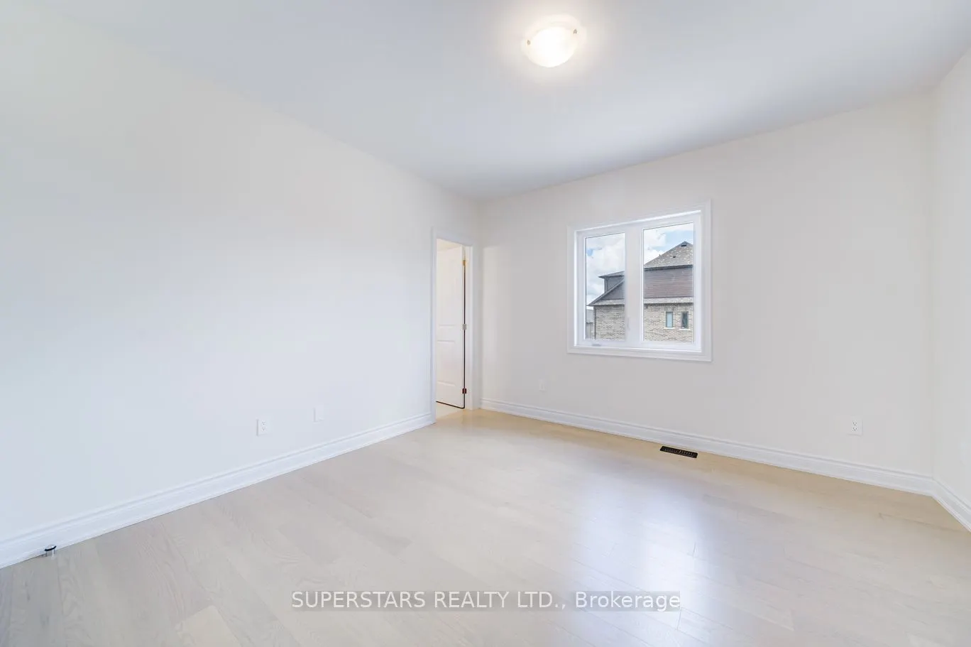 28 Longworth Avenue