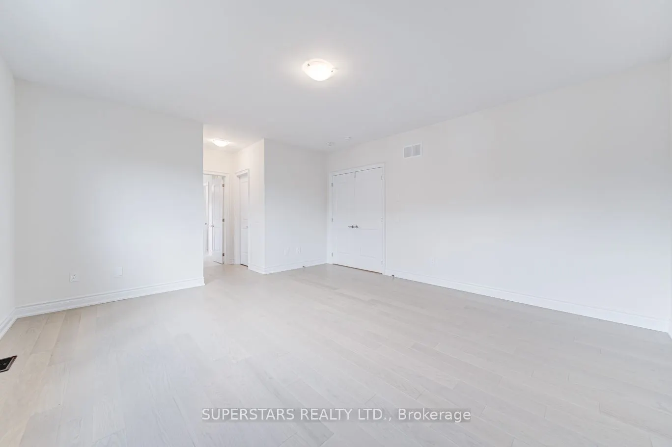 28 Longworth Avenue