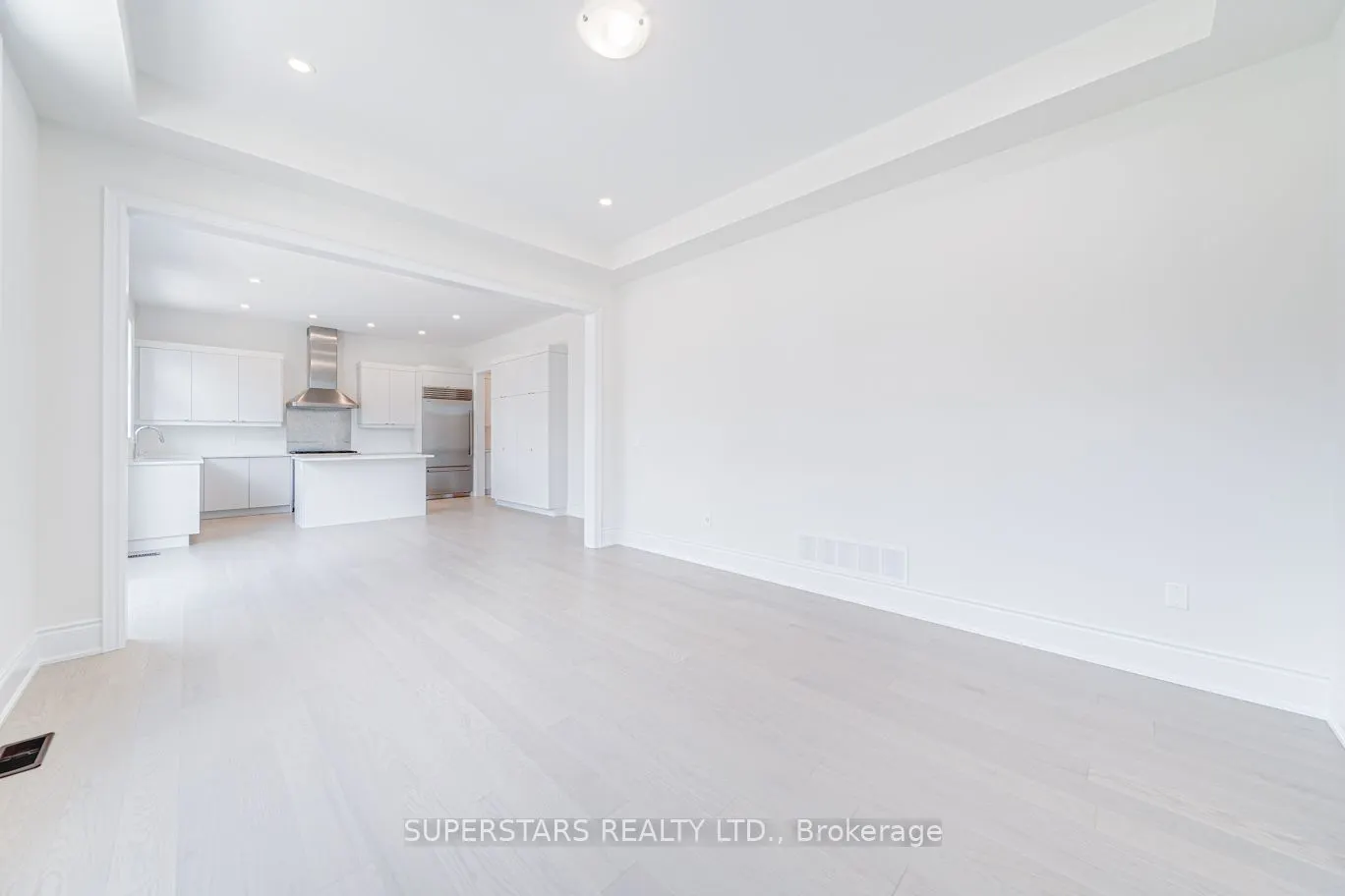 28 Longworth Avenue