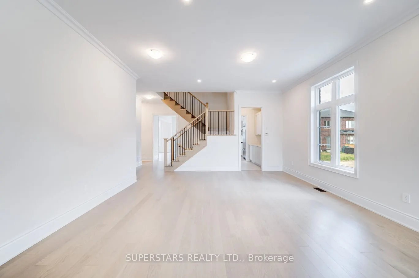 28 Longworth Avenue