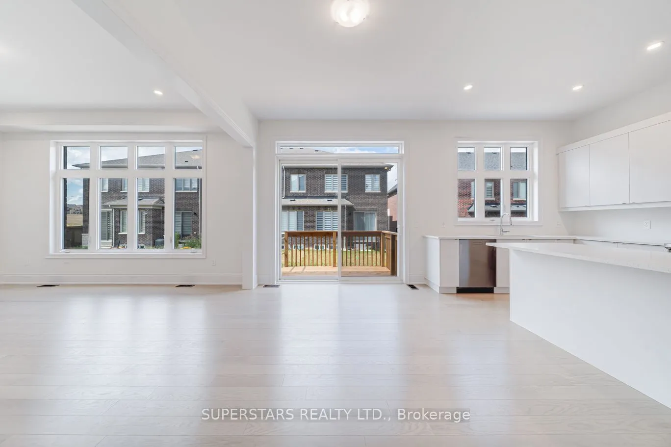 28 Longworth Avenue