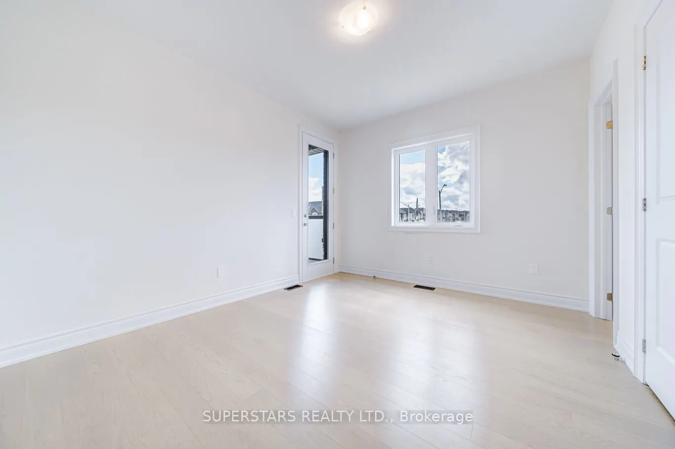 28 Longworth Avenue