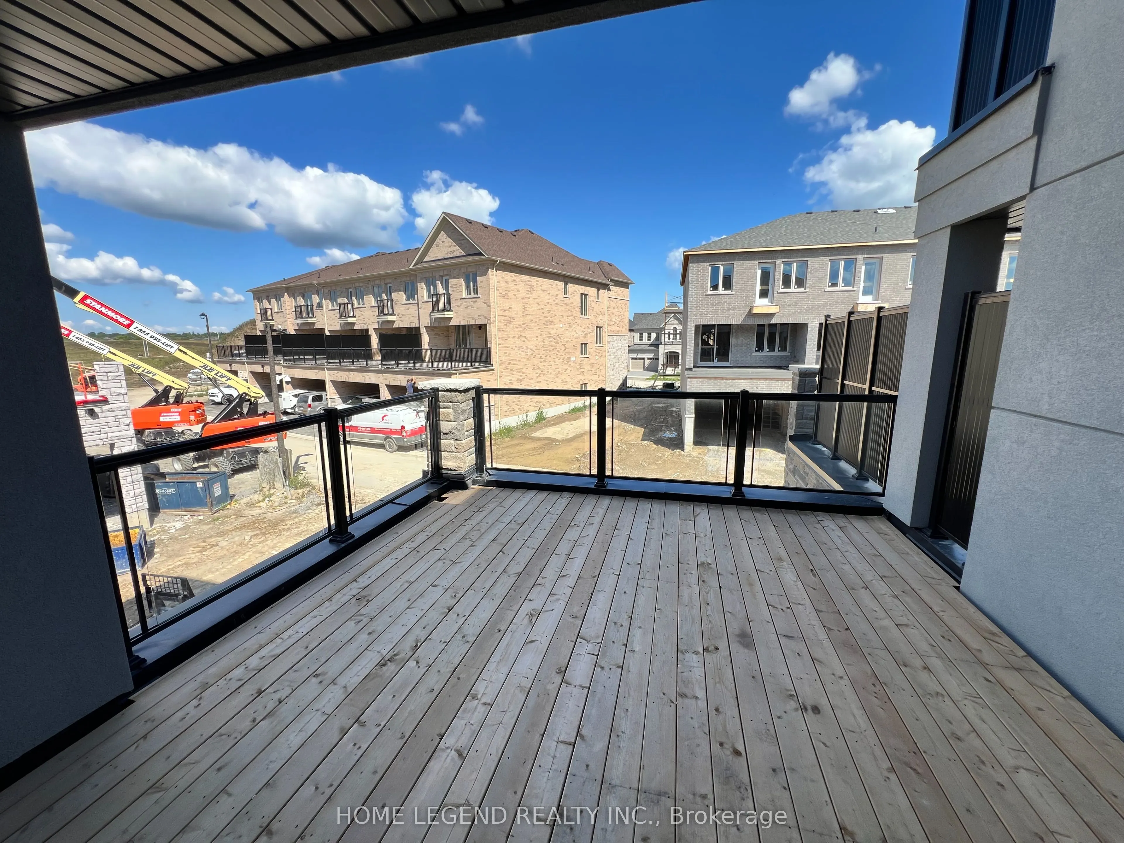 183 Berczy Green Drive