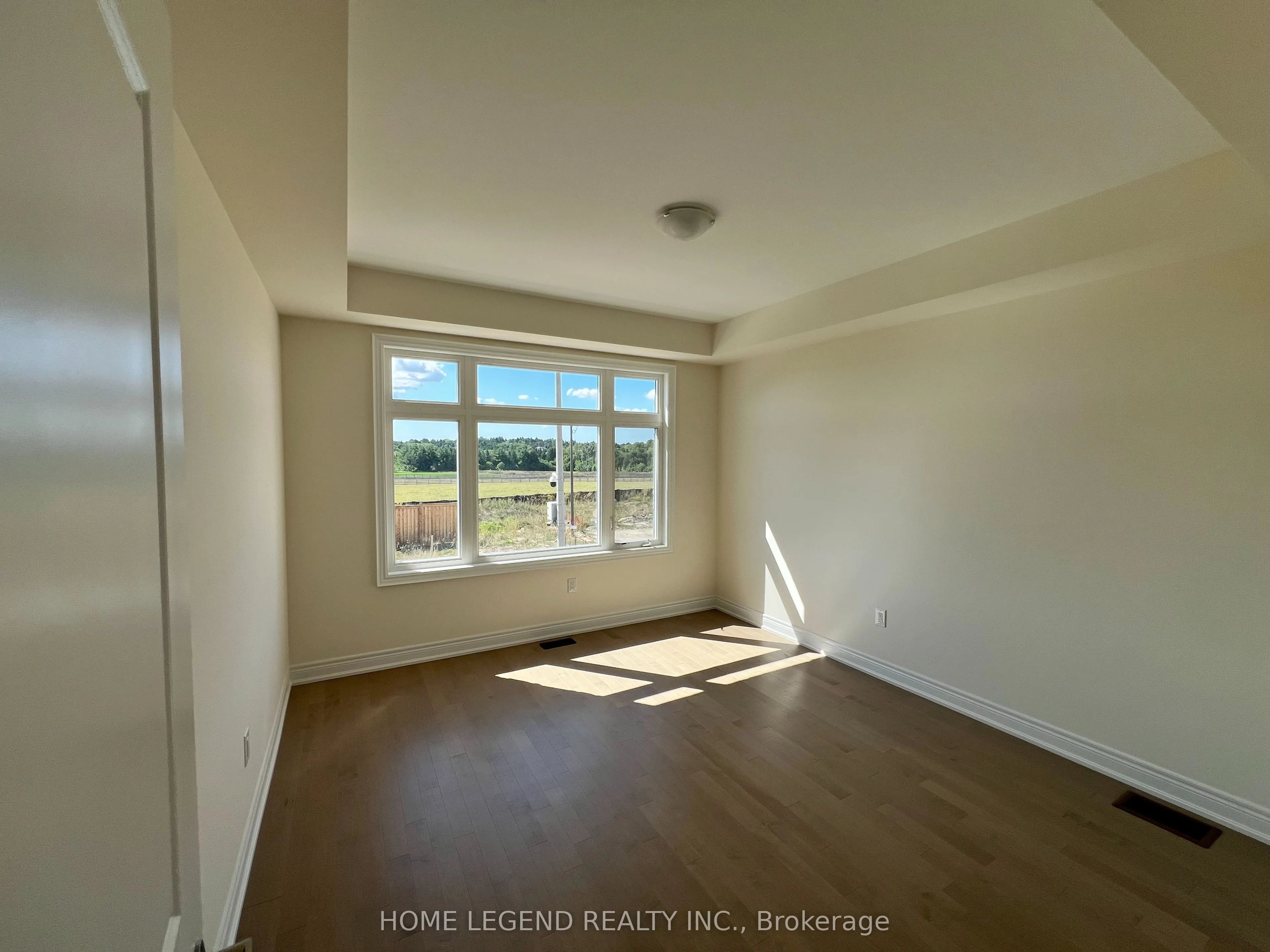 183 Berczy Green Drive