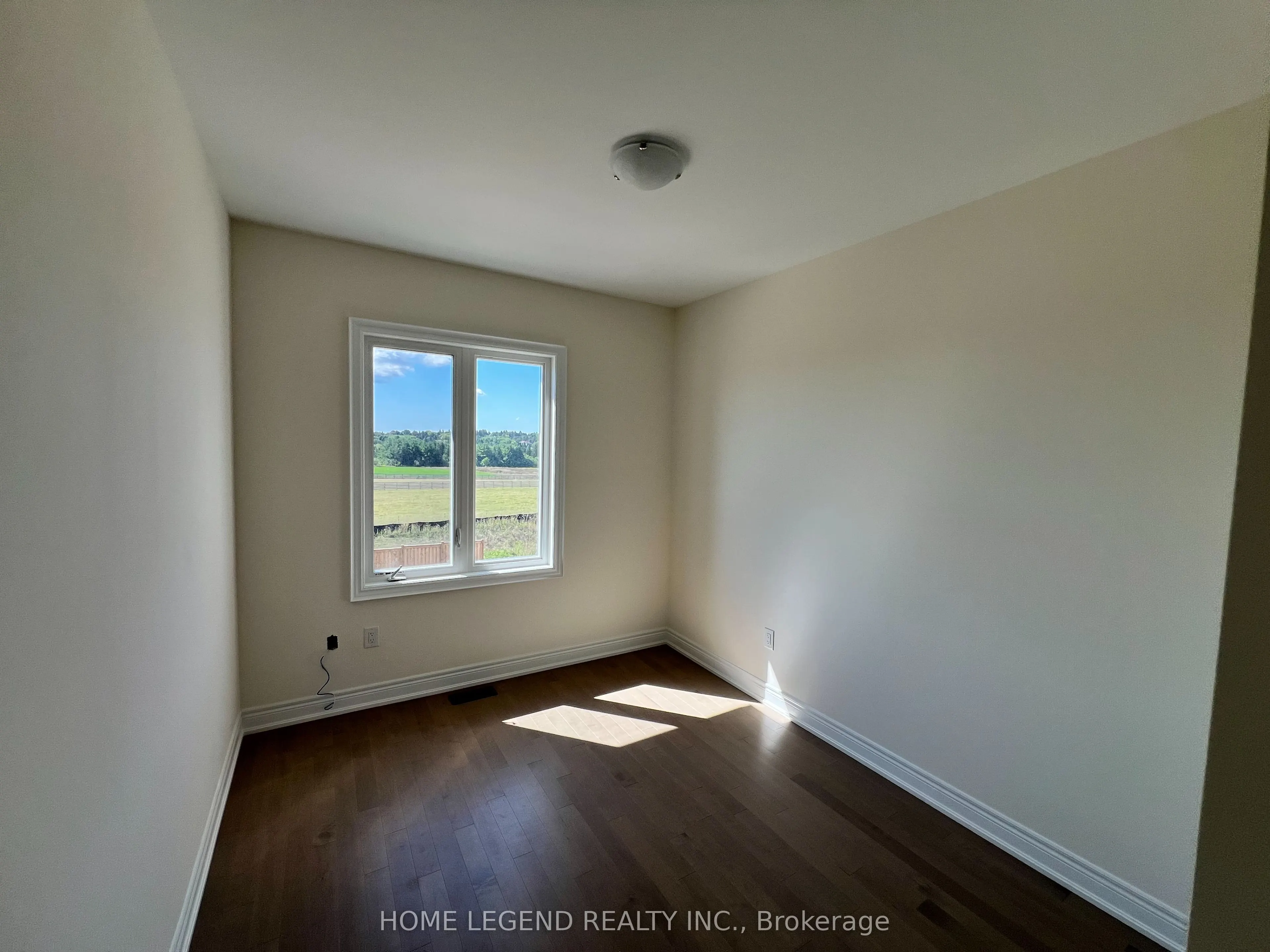 183 Berczy Green Drive