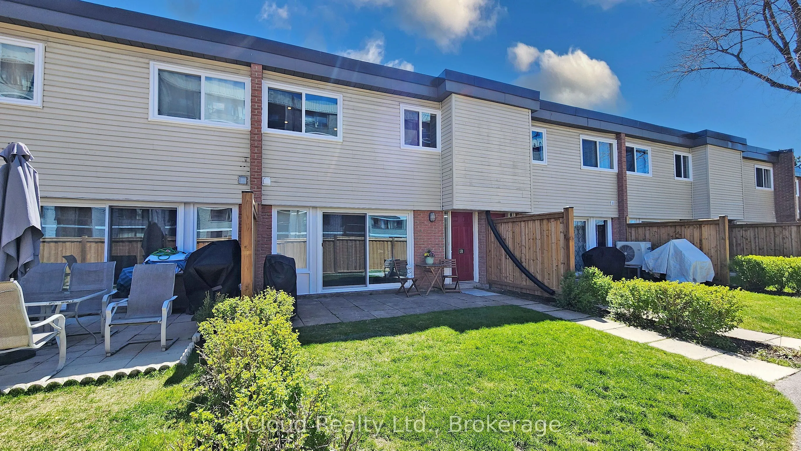 131 Milestone Crescent, #15