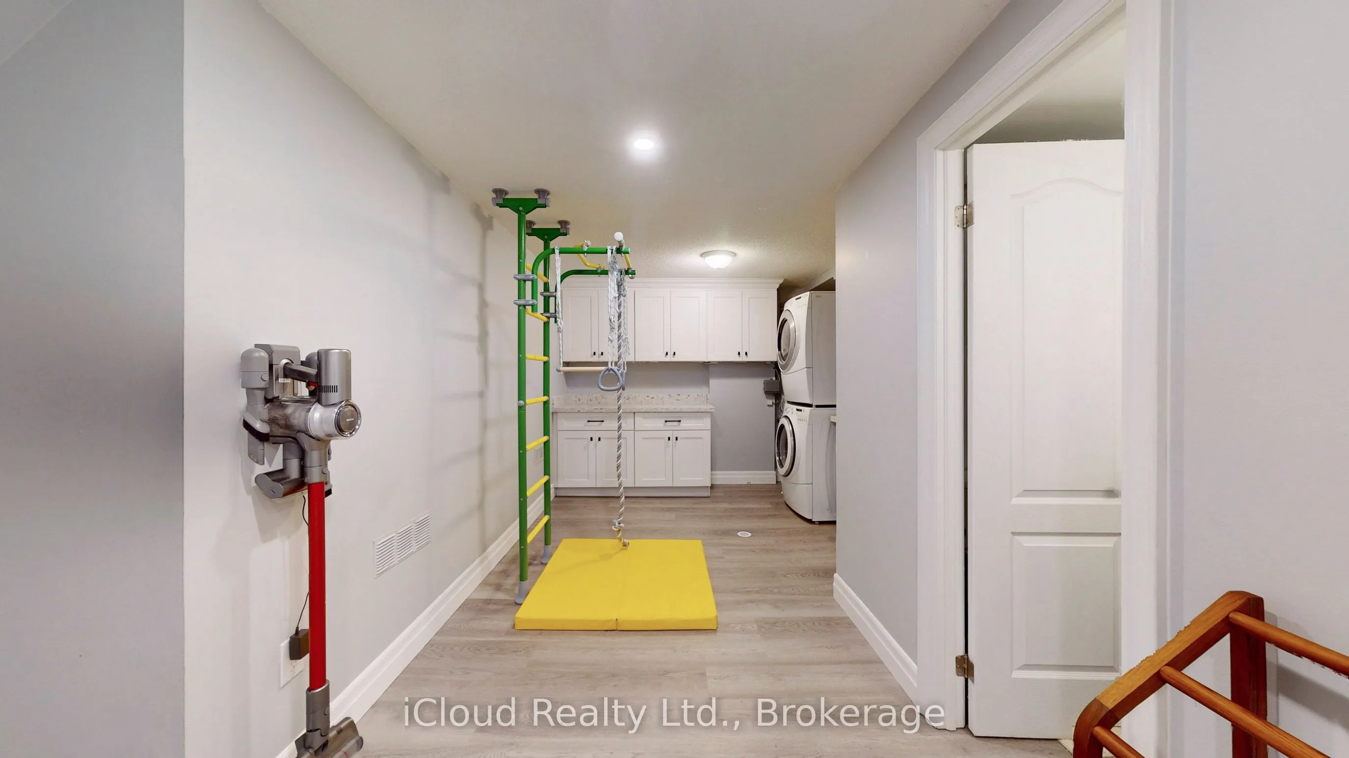 131 Milestone Crescent, #15