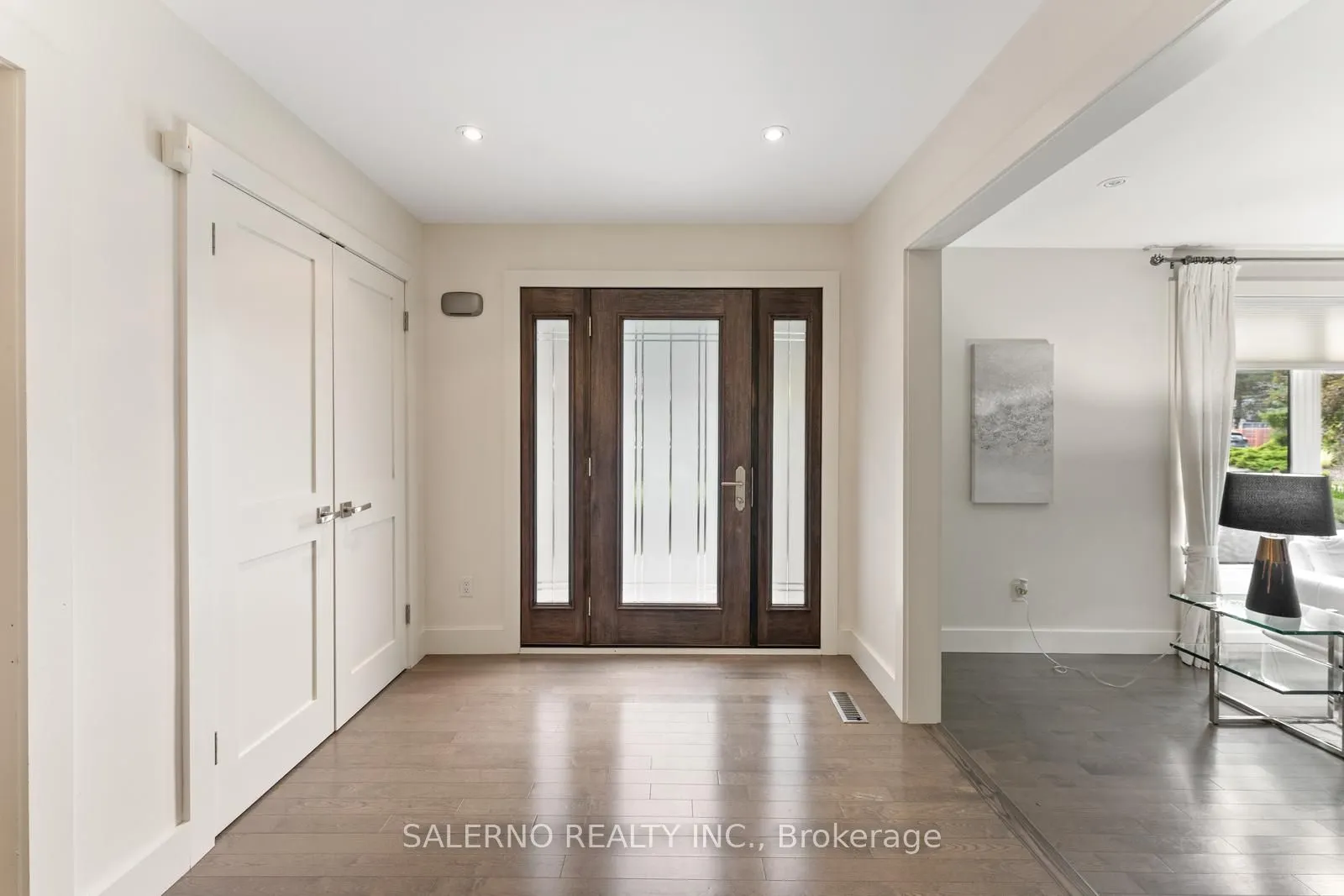85 Valleyview Court