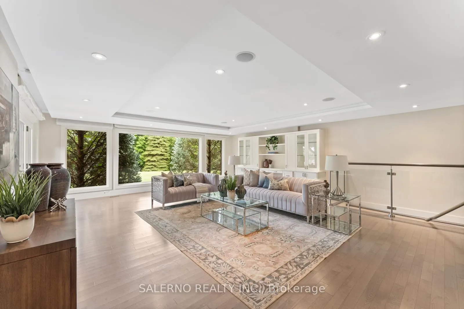 85 Valleyview Court