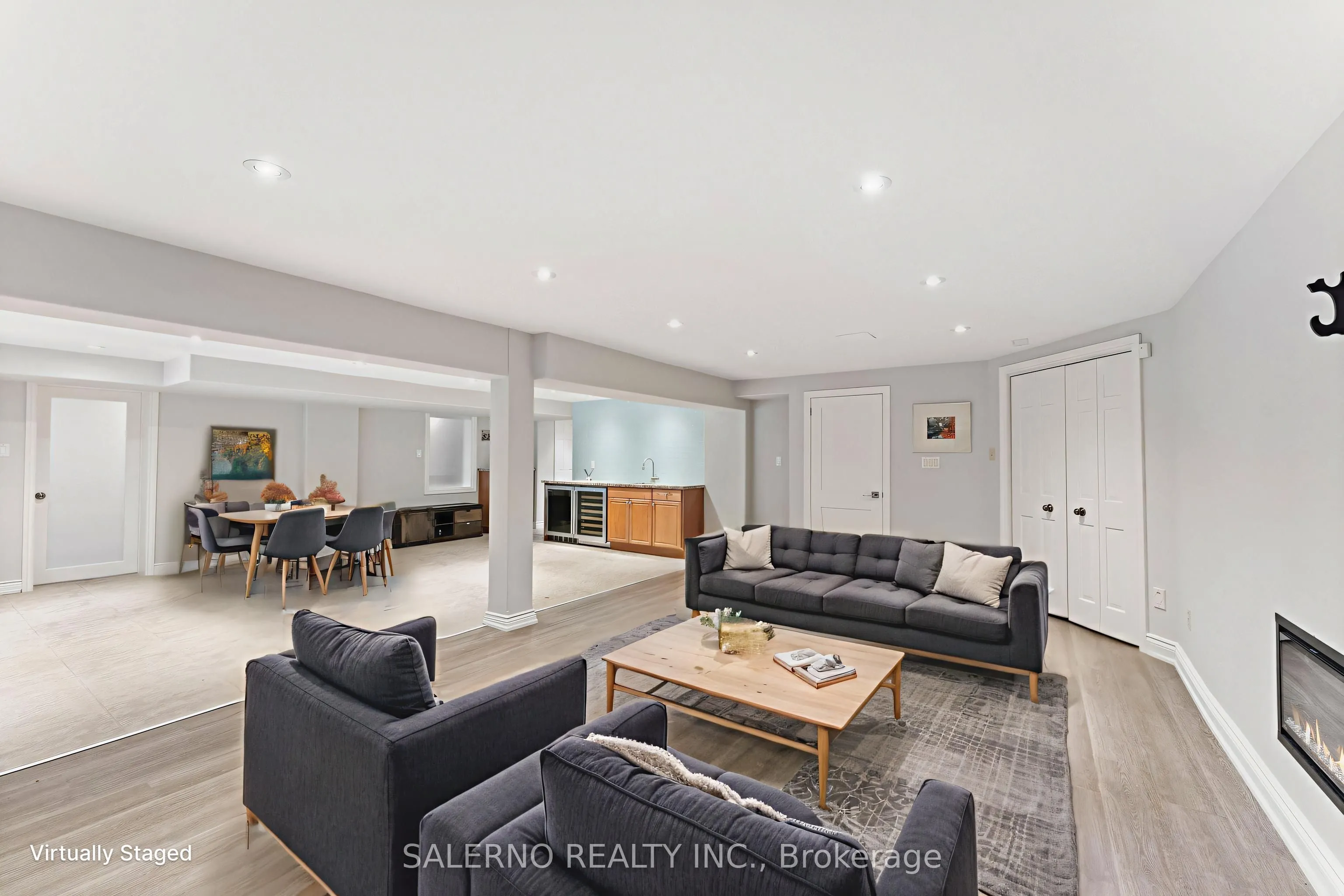 85 Valleyview Court