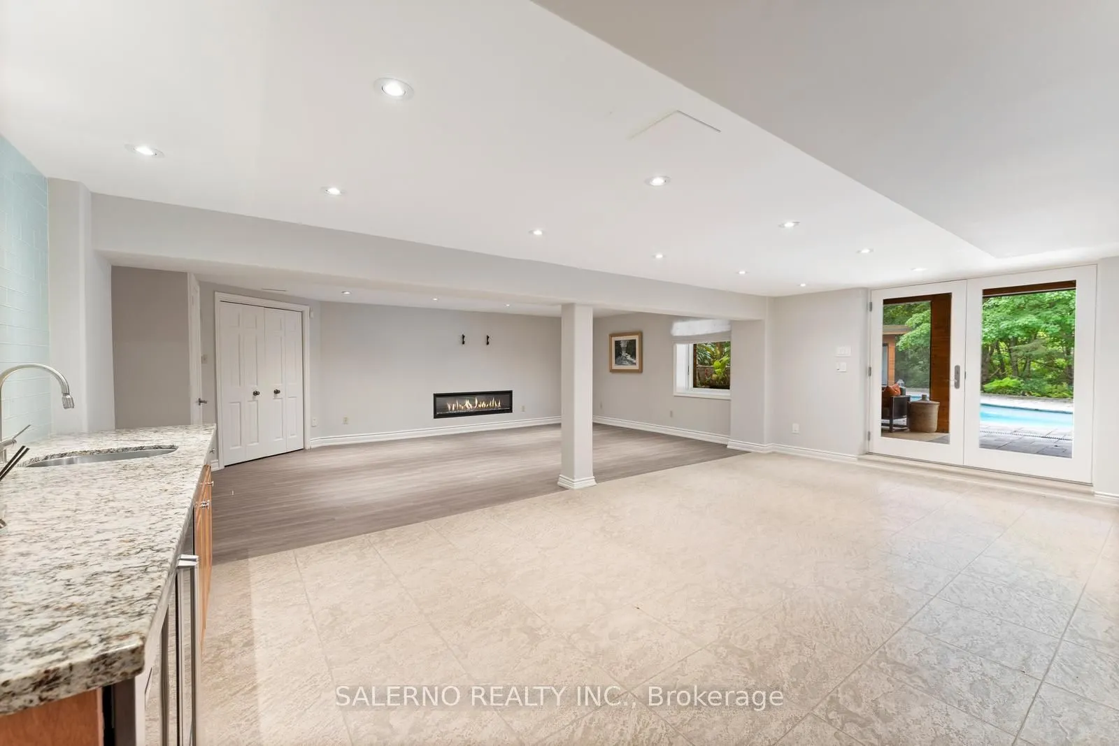 85 Valleyview Court