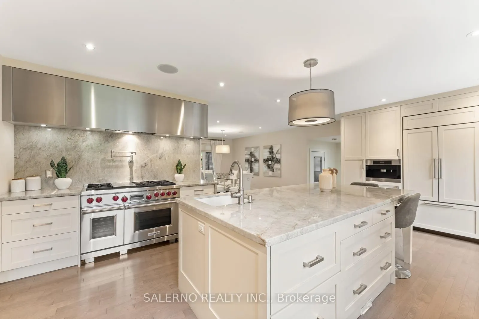 85 Valleyview Court
