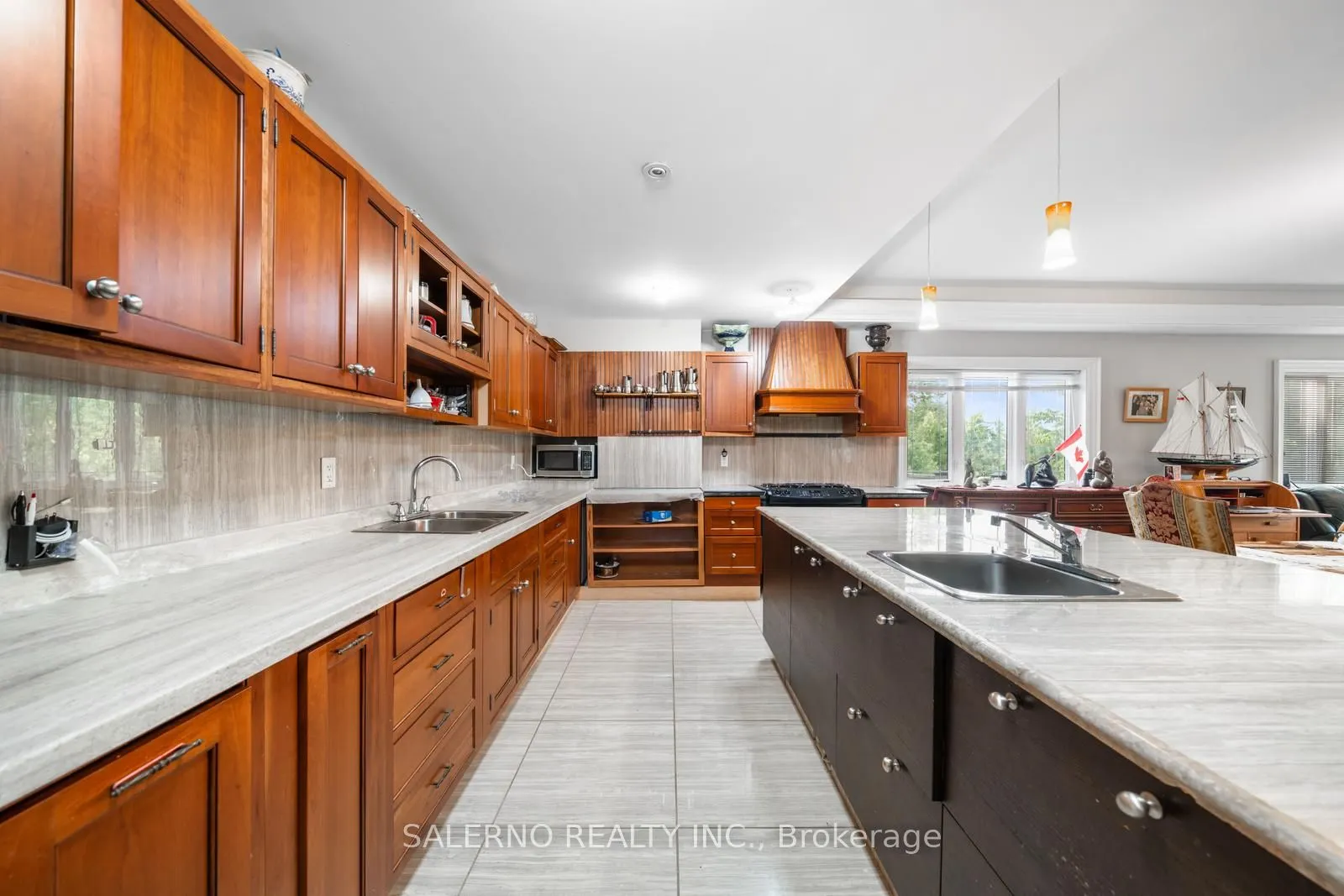 645 Park Road