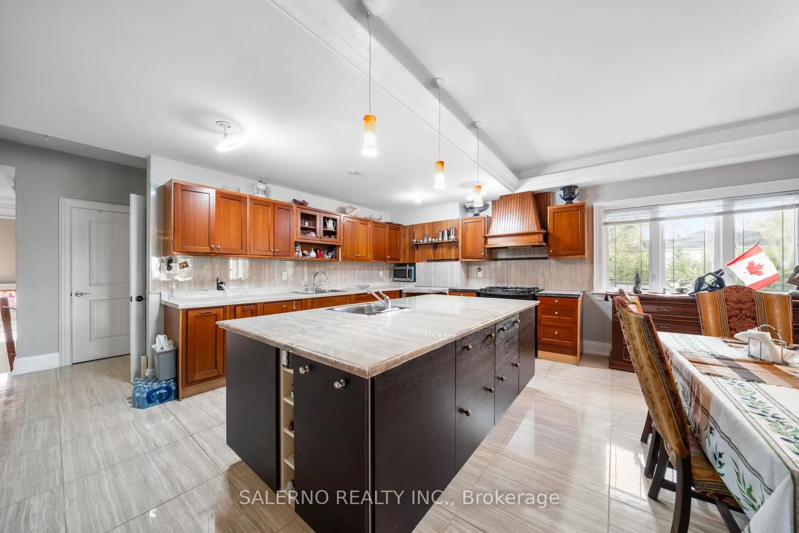 645 Park Road