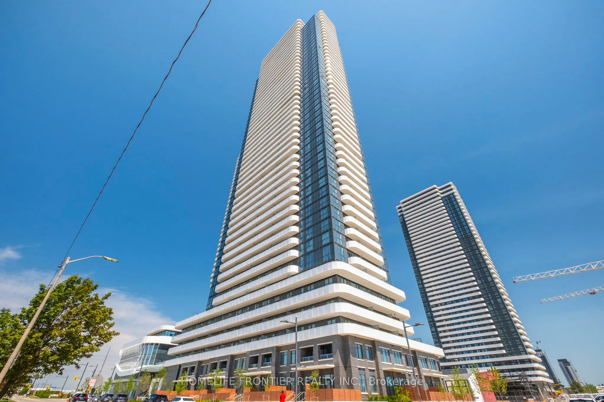 195 Commerce Street, #5302