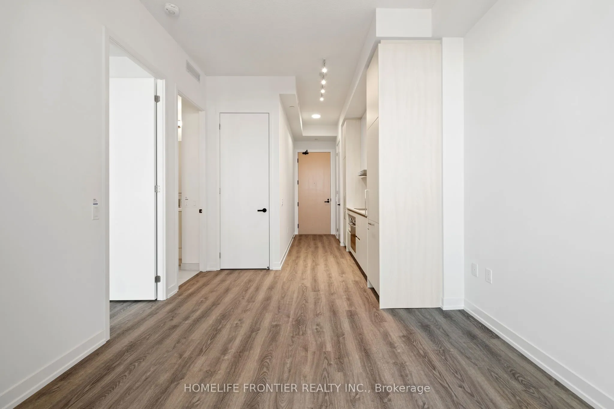 195 Commerce Street, #5302