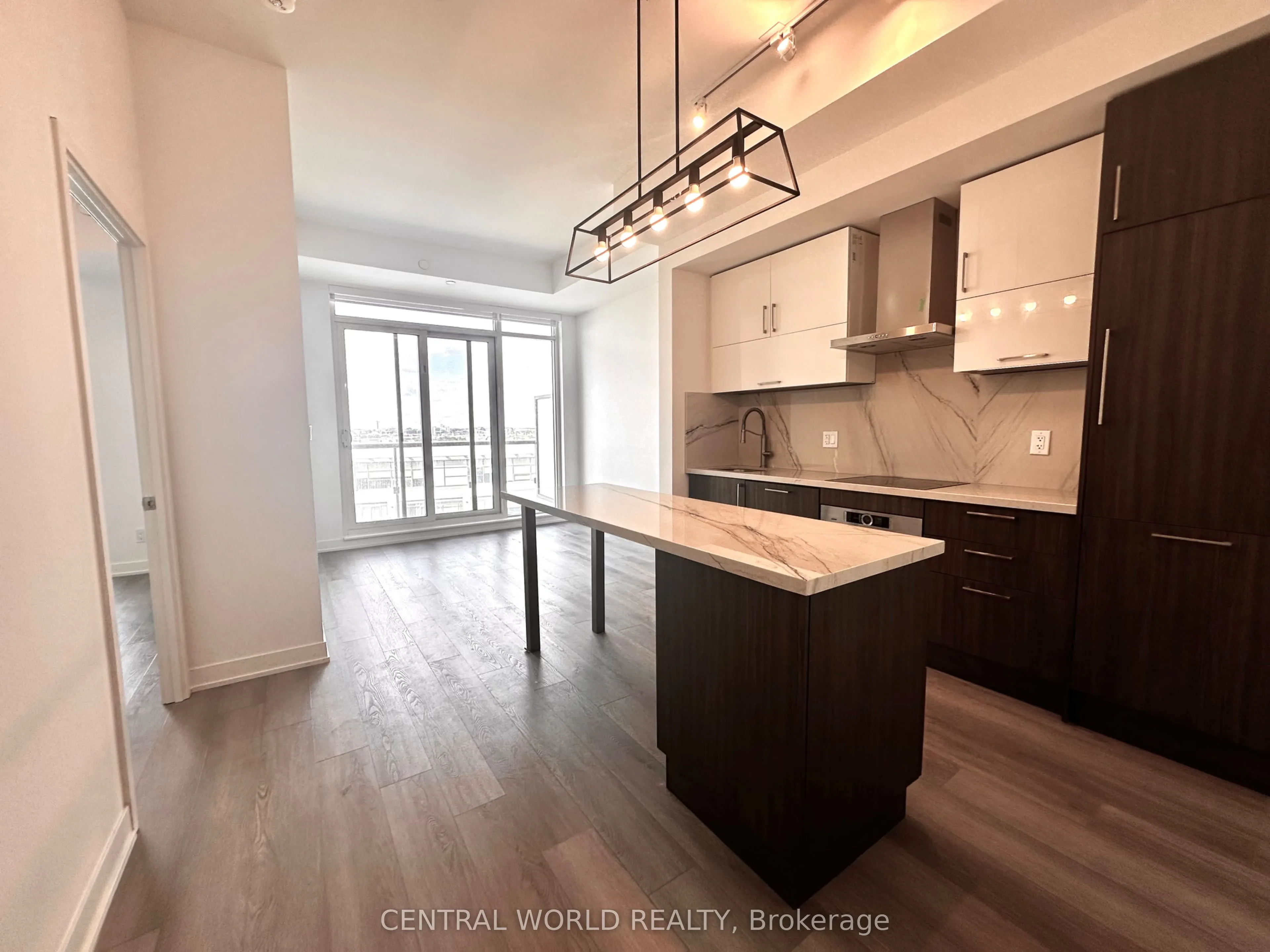 8119 Birchmount Road, #1422