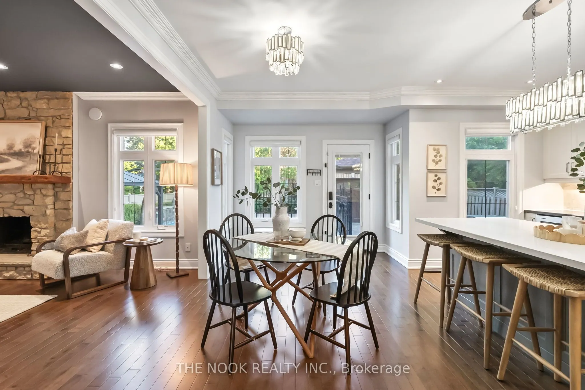 7 ELLSWORTH Avenue