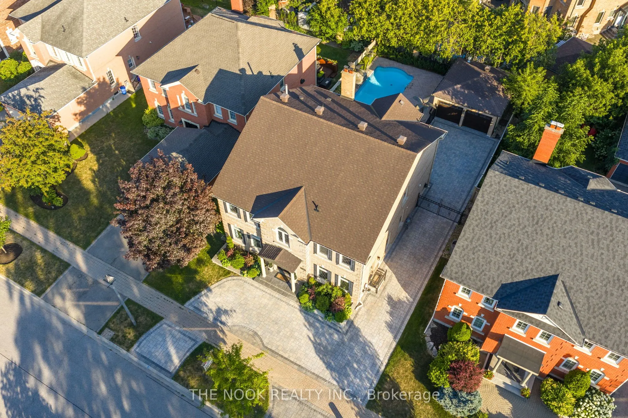 7 ELLSWORTH Avenue