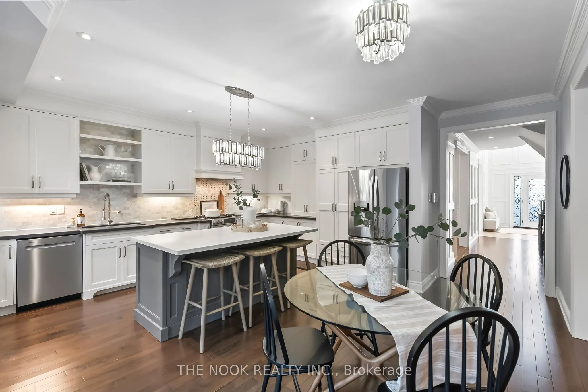 7 ELLSWORTH Avenue