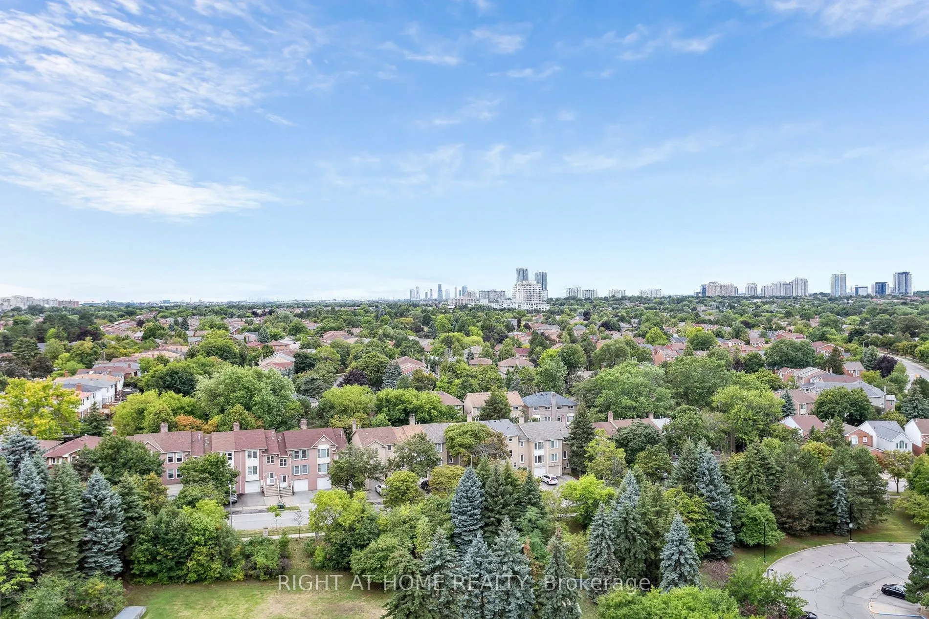 7300 Yonge Street, #1611